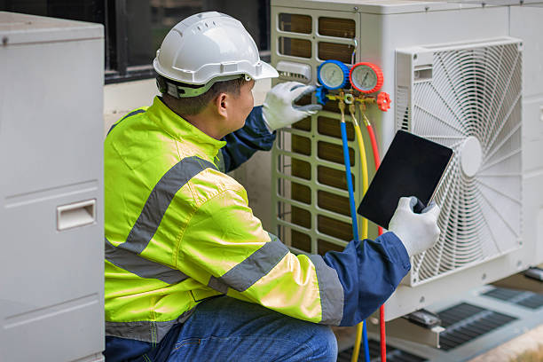 Professional Hvac technician working in Coupland, TX
